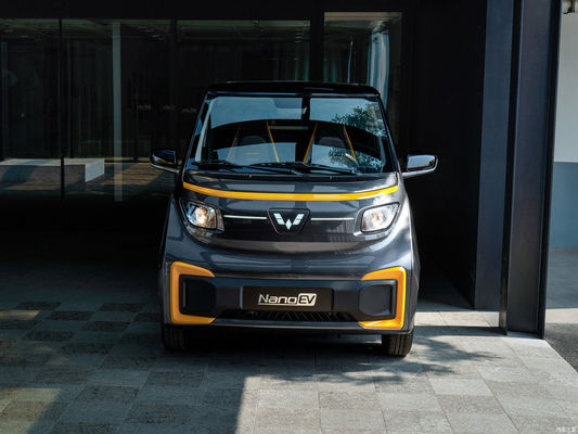 도시적 통근을 위한 305KM 우링 작은 Ev 3 문 2 시트 우링 전기 자동차