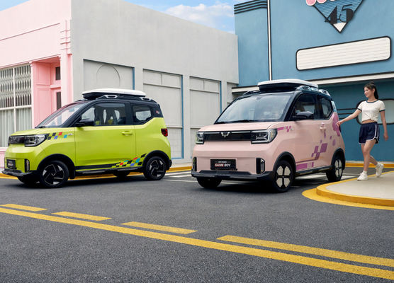 120-170KM 작은 EV 차 우링 Ev 차 3 문 4 시트 소형 사이즈