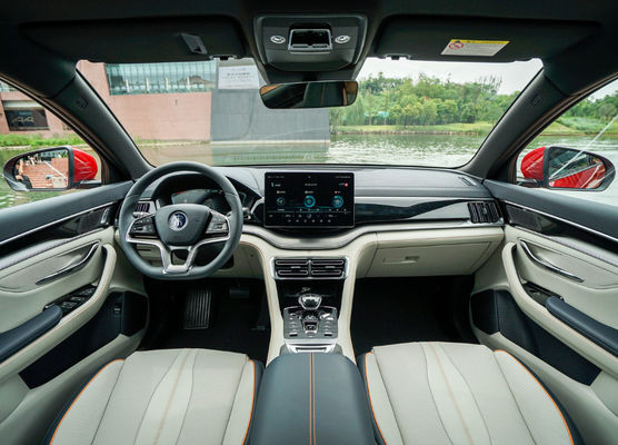 송 씨는 BYD EV 자동차 중간 크기 SUV 전기 자동차 505KM 5 문 5 시트를 더합니다
