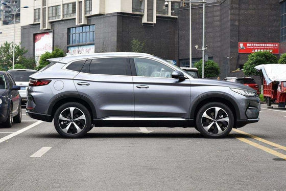 송 씨는 BYD EV 자동차 중간 크기 SUV 전기 자동차 505KM 5 문 5 시트를 더합니다