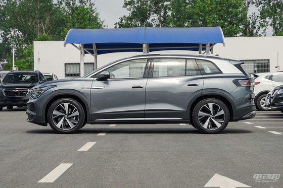 6-7 시트 VW ID6 Ｘ 2022 전기 자동차 높은 5개 문은 460-617KM을 가속시킵니다
