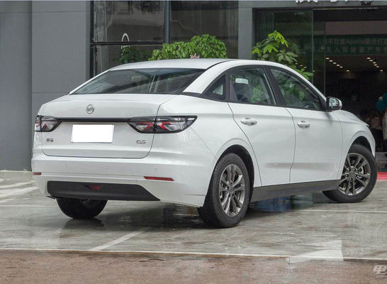 VM E.5 0.55H 고속 충전 Ev 410KM - 500KM 순수한 전기 4 문 5 자리