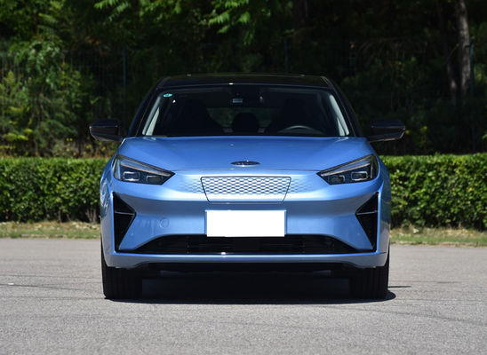 잭 IC5 장화이 2020 세단 전기 자동차 450-530KM 순수한 전기 자동차 5 문 5 시트