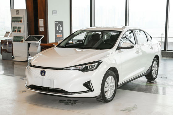장안 에아도 EV460 세단 전기 자동차 2022년 공용 표준 365-405KM